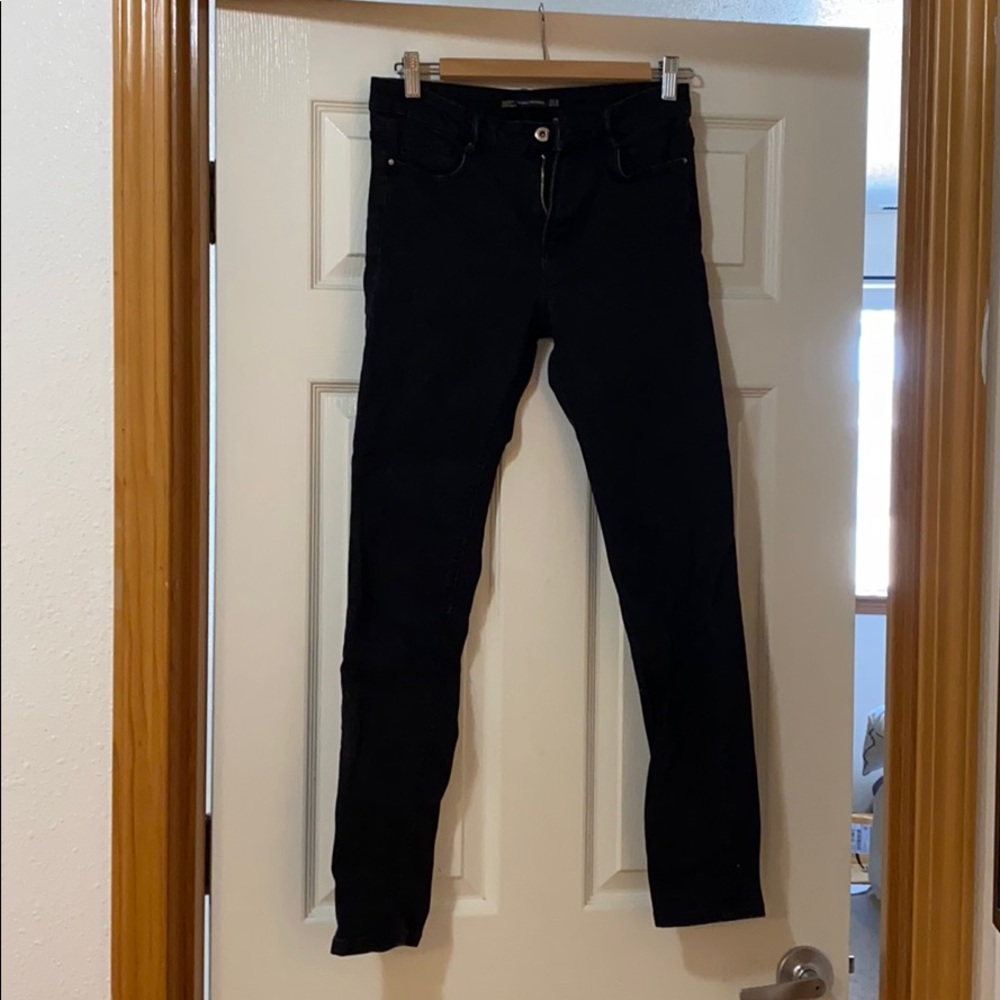 Zara Mid Rise skinny black jeans, size 4